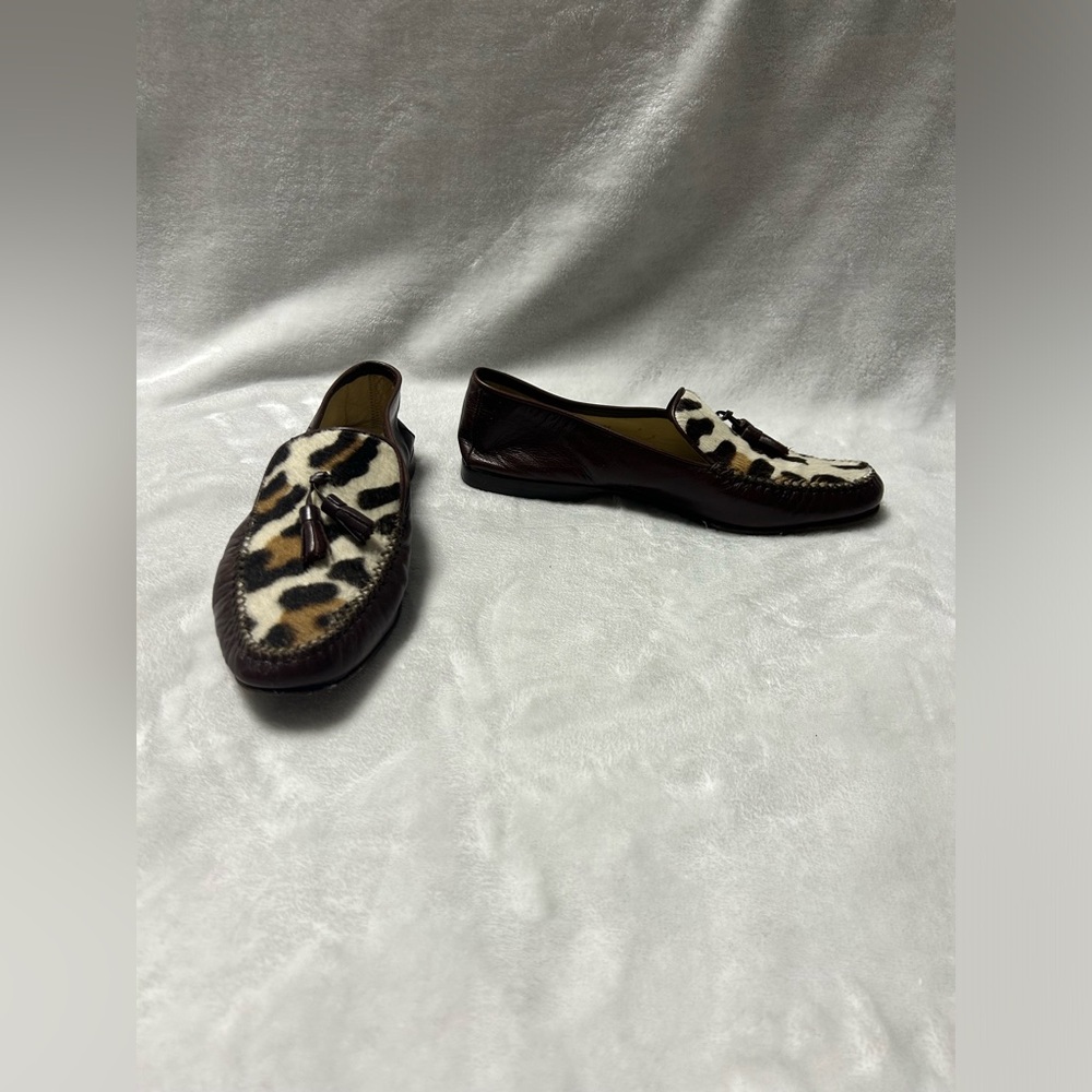 Women’s Escada brown leather leopard print tassel slip on loafers flat size 7.5